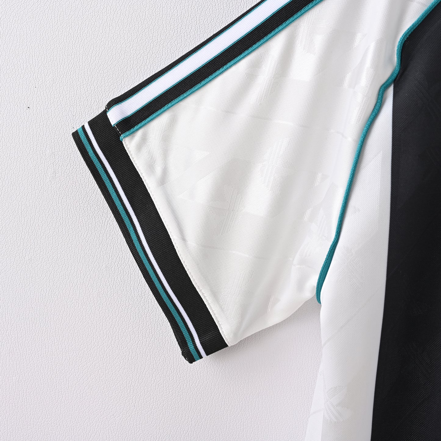Newcastle United Retro Home Jersey - Black & White Stripes (Trefoil Logo)