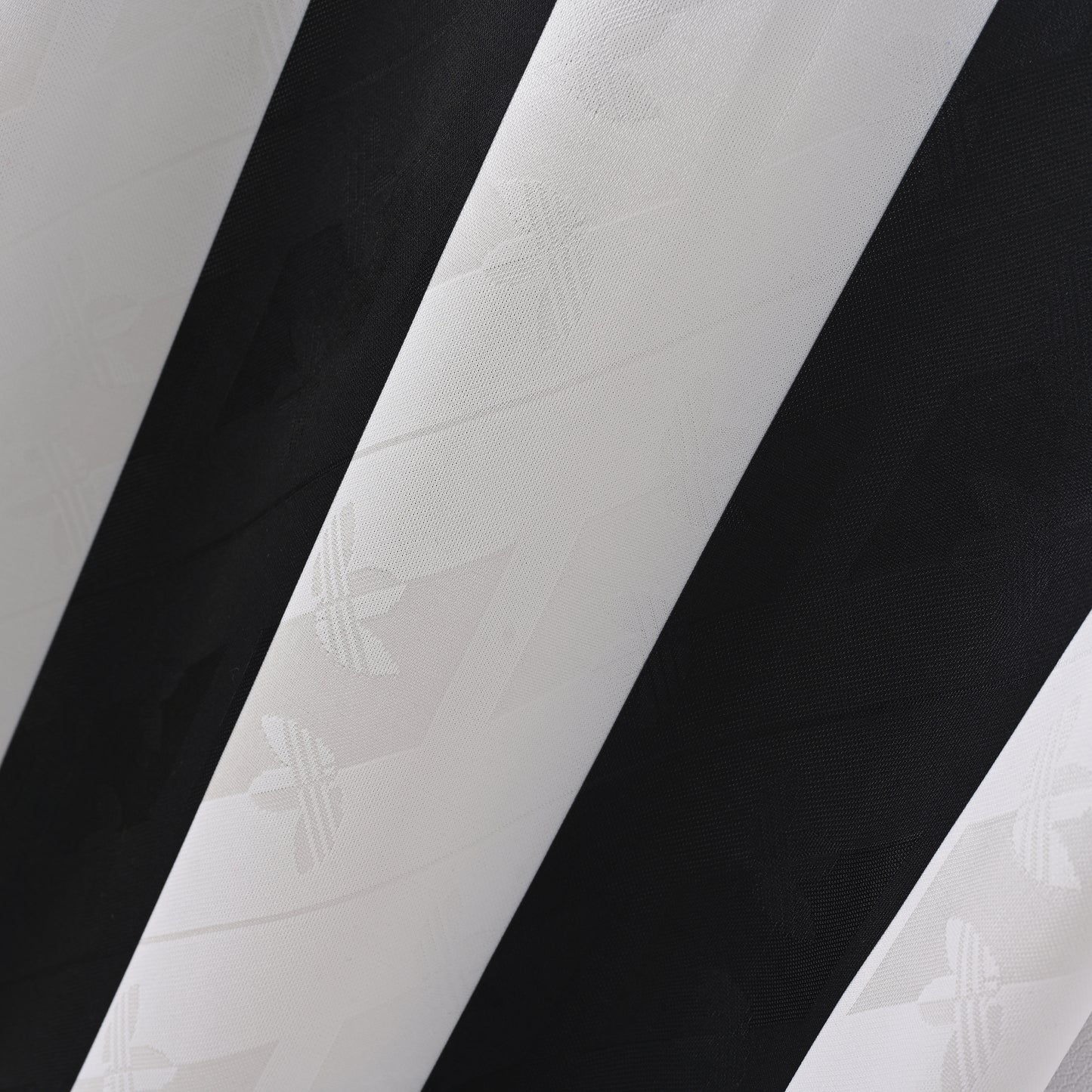 Newcastle United Retro Home Jersey - Black & White Stripes (Trefoil Logo)