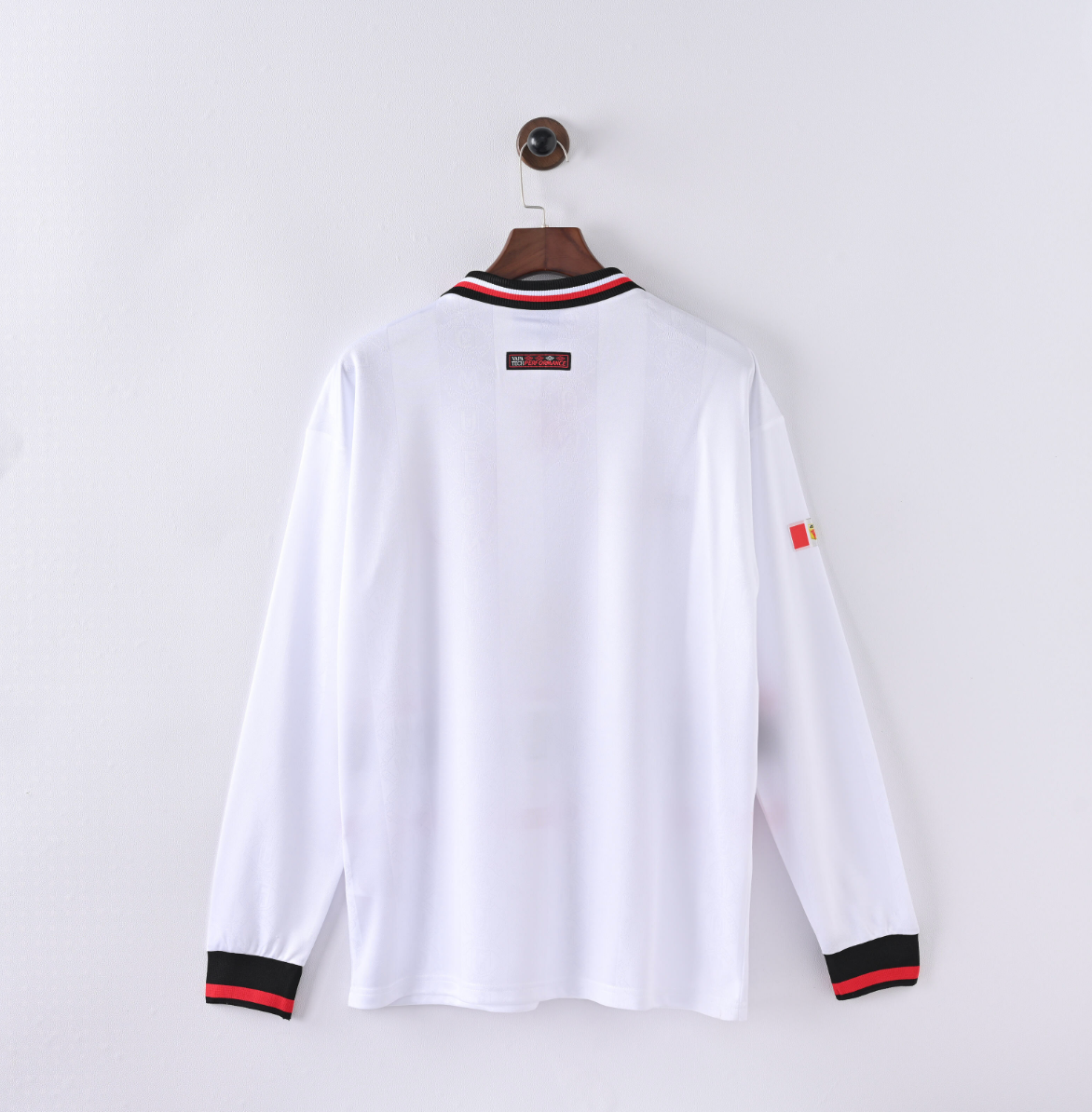 Manchester United 1997/98 Away Jersey — SHARP VIEWCAM x Umbro in White & Red Precision