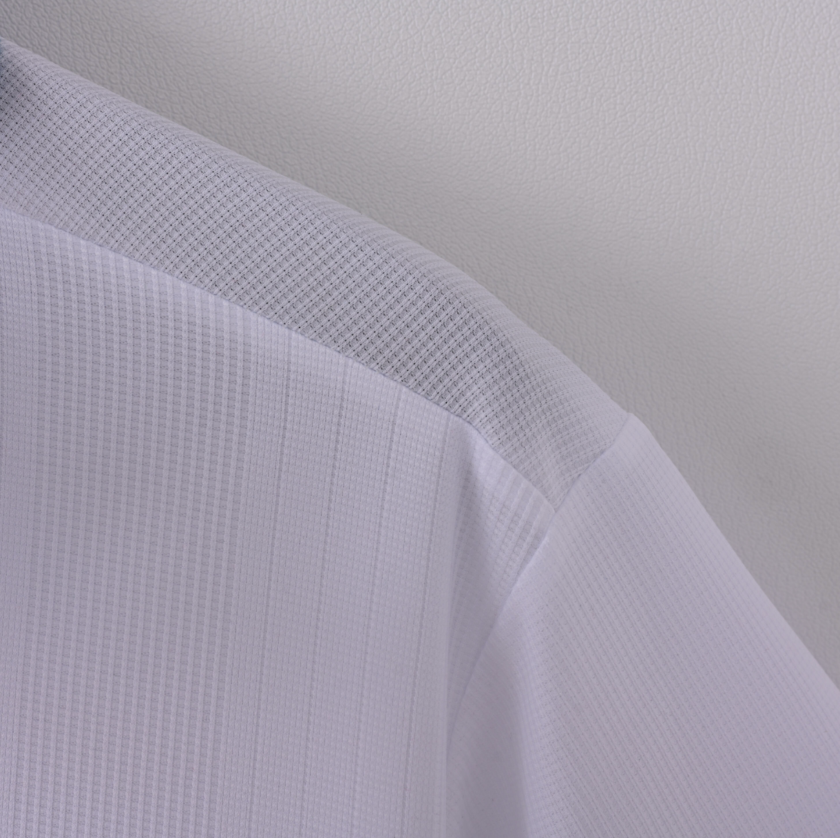 England 2007–2009 Home Jersey — Three Lions x Black-Trim Precision