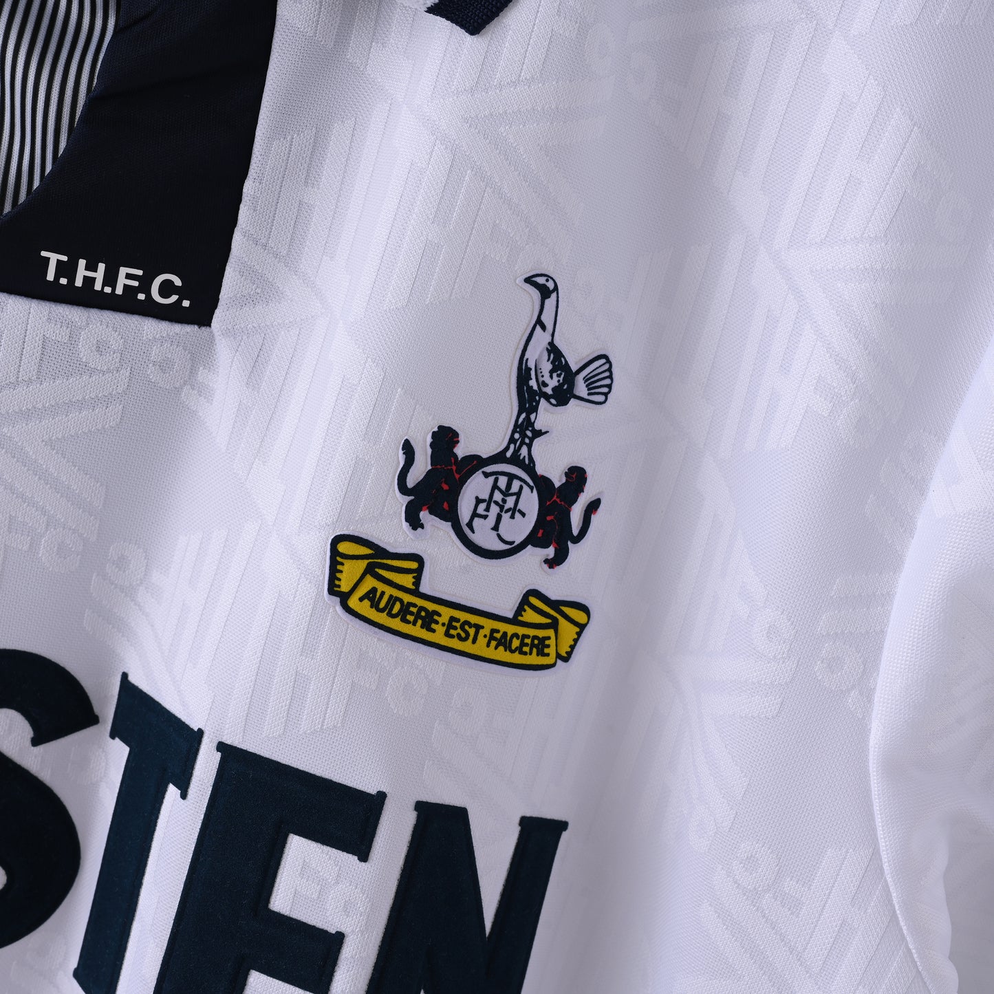 Tottenham Hotspur 1991 Retro Jersey – Umbro Holsten