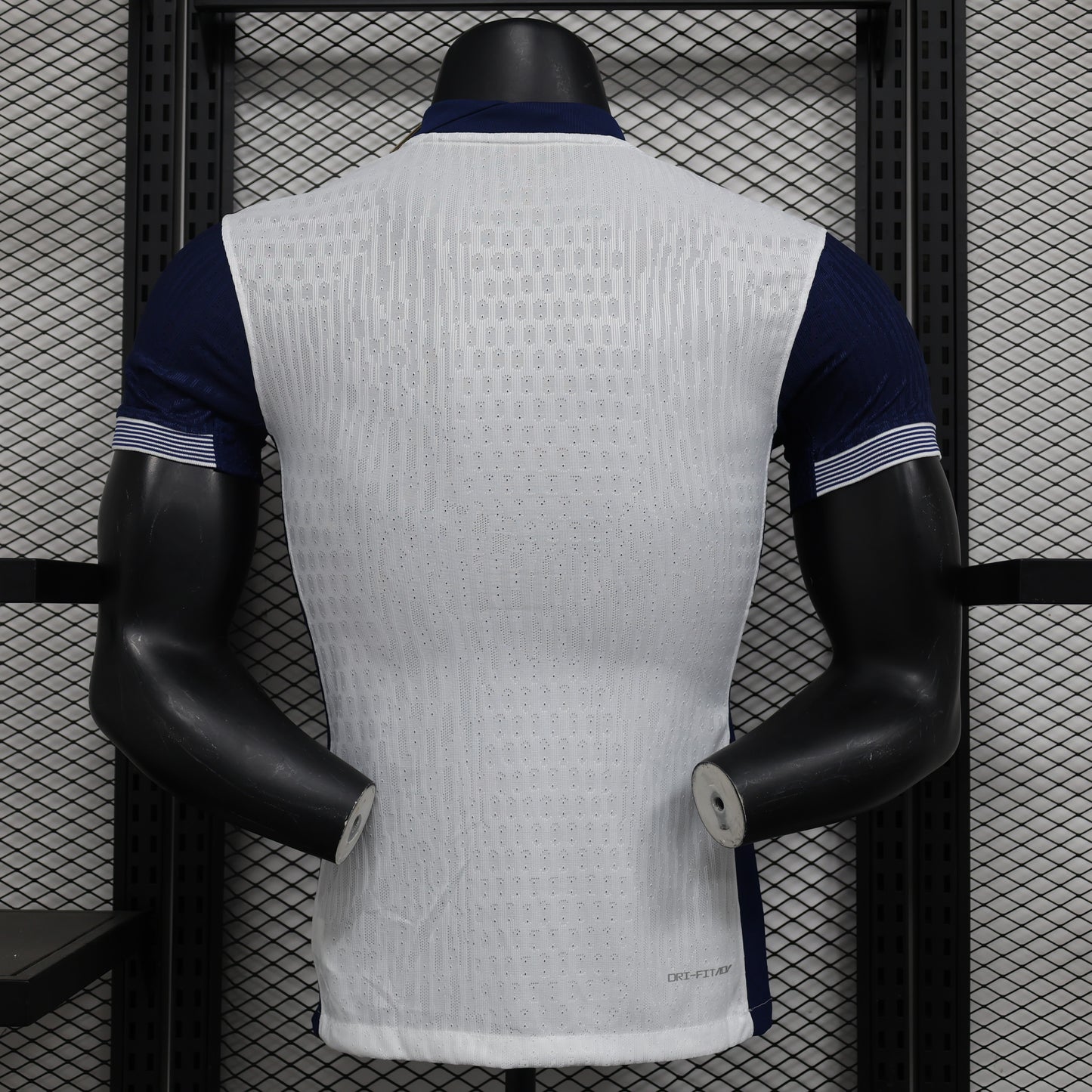 Tottenham Hotspur Home Jersey 2020/21 – Nike AIA (Original Fabric)