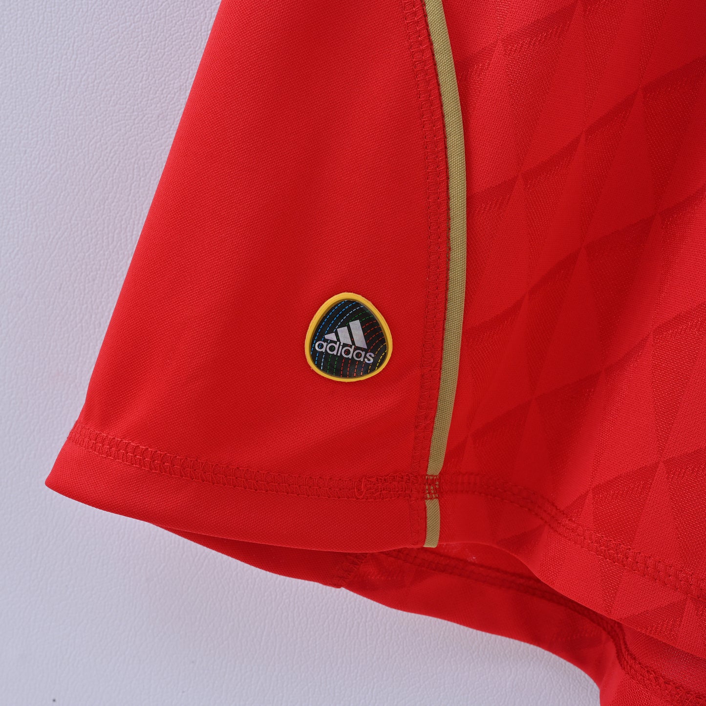 Liverpool FC Retro Home Jersey – Adidas Classic Edition