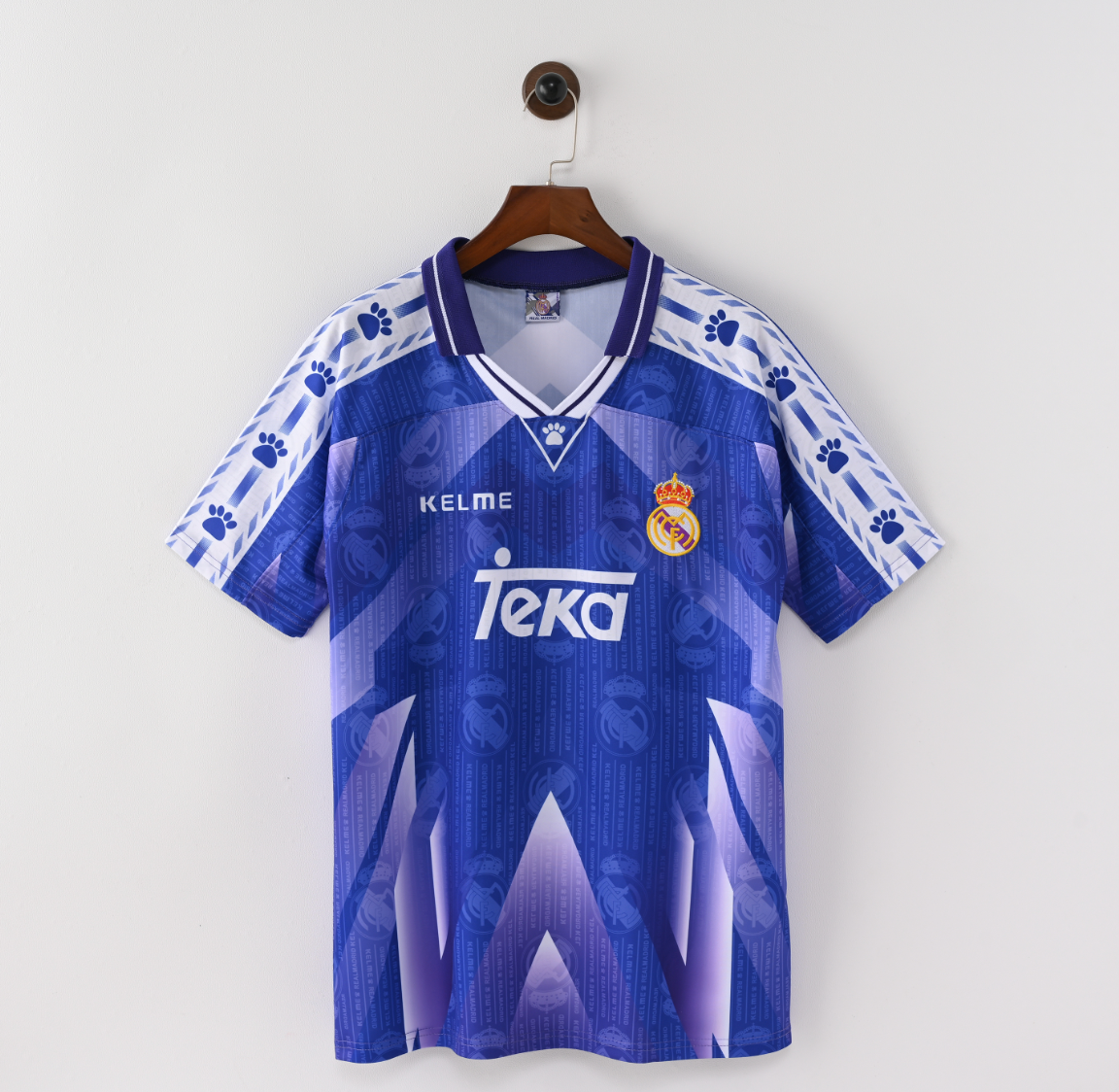 Real Madrid 1996/97 Home Jersey