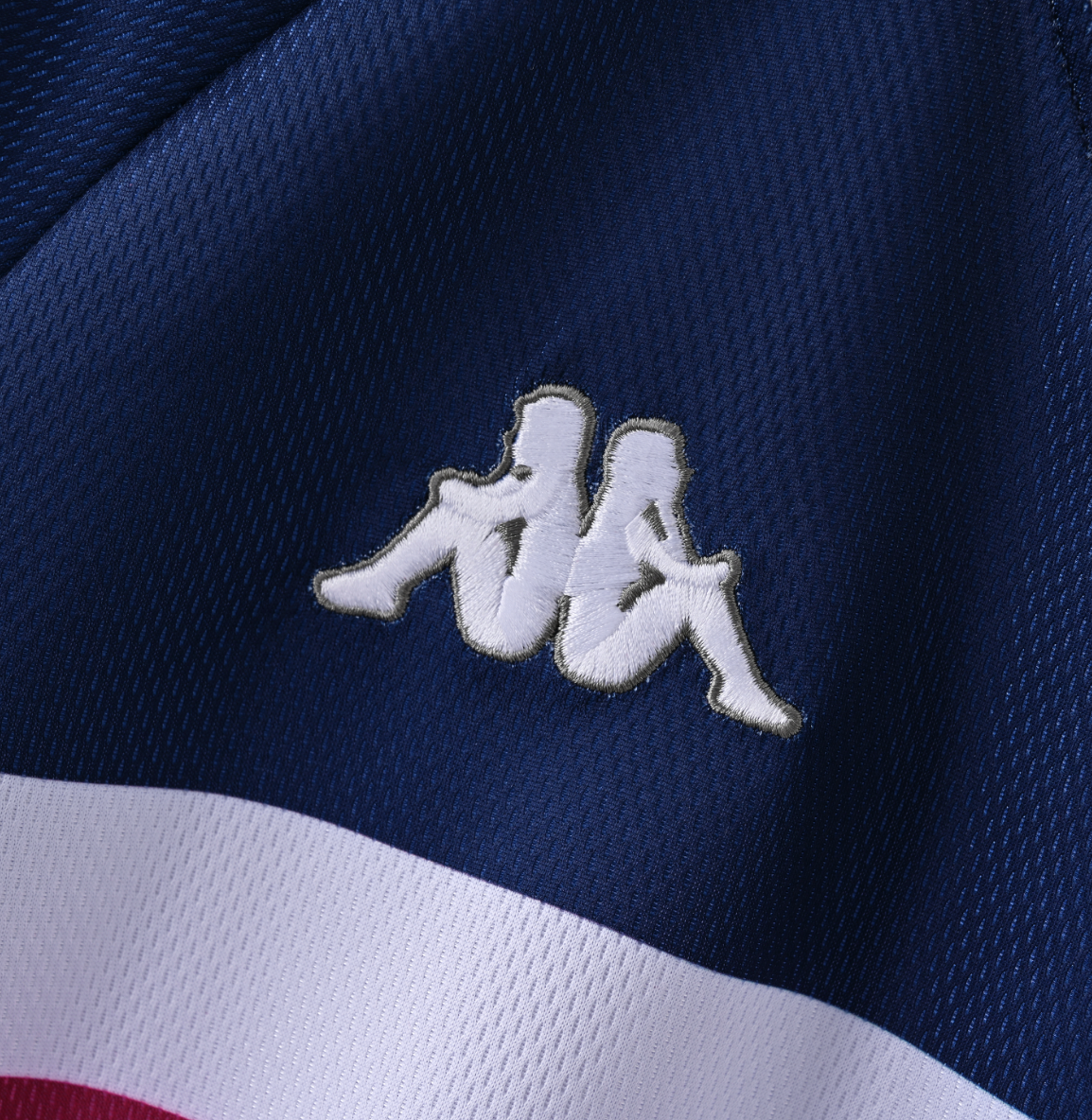 Manchester City 1997/98 Away Jersey