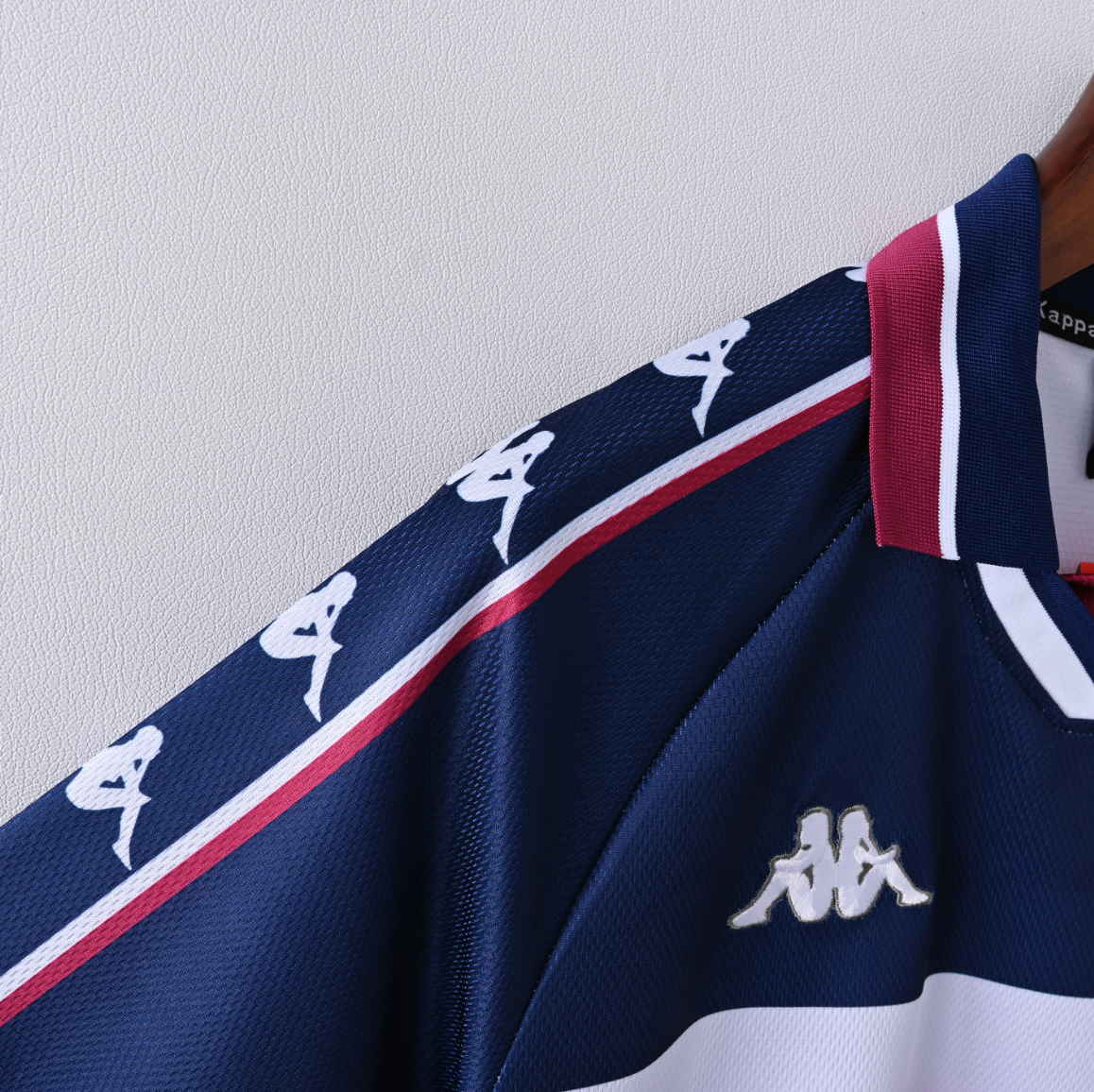 Manchester City 1997/98 Away Jersey