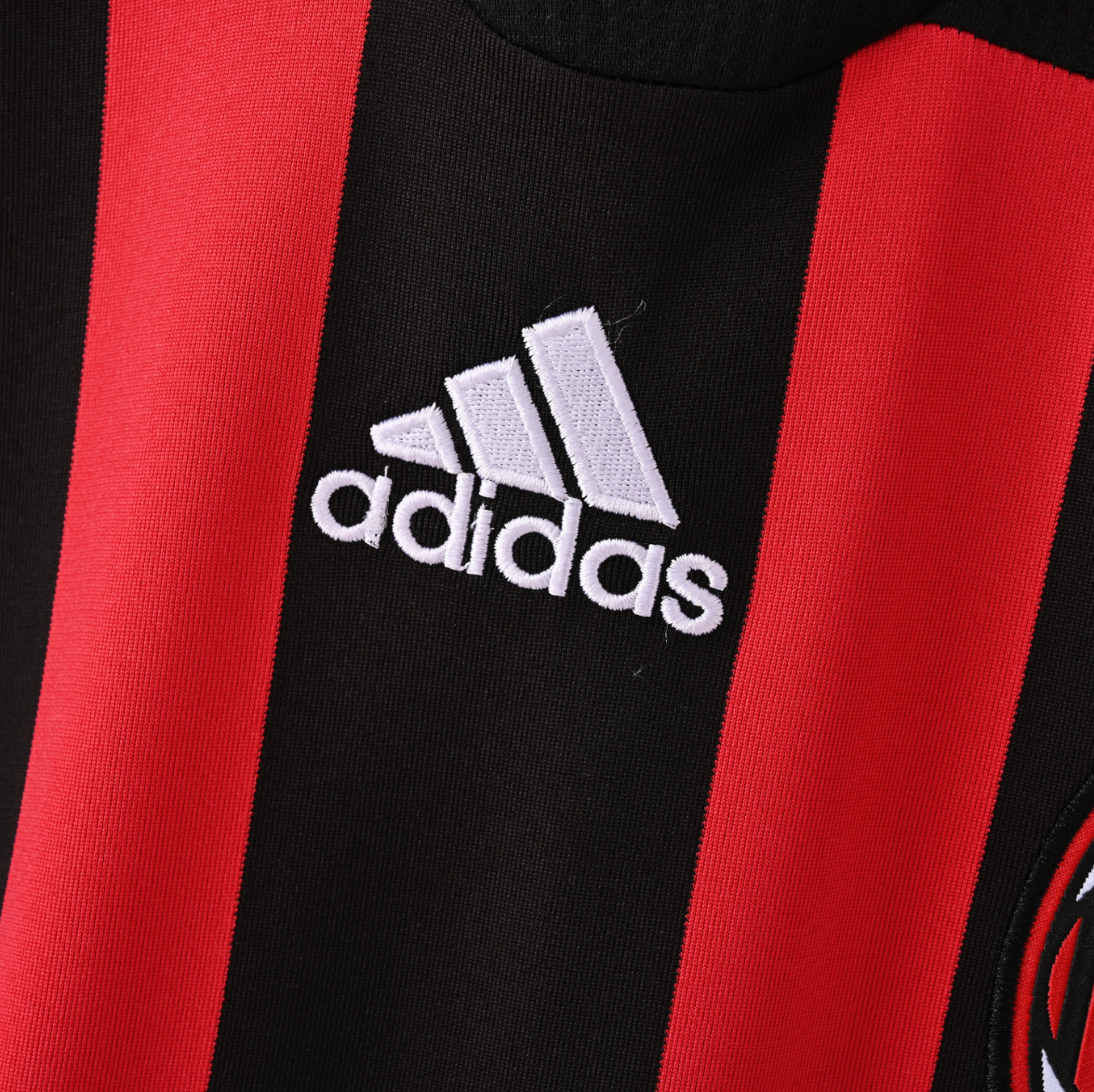 AC Milan 2006/07 Home Jersey — Legacy in Stripes, Power in Detail