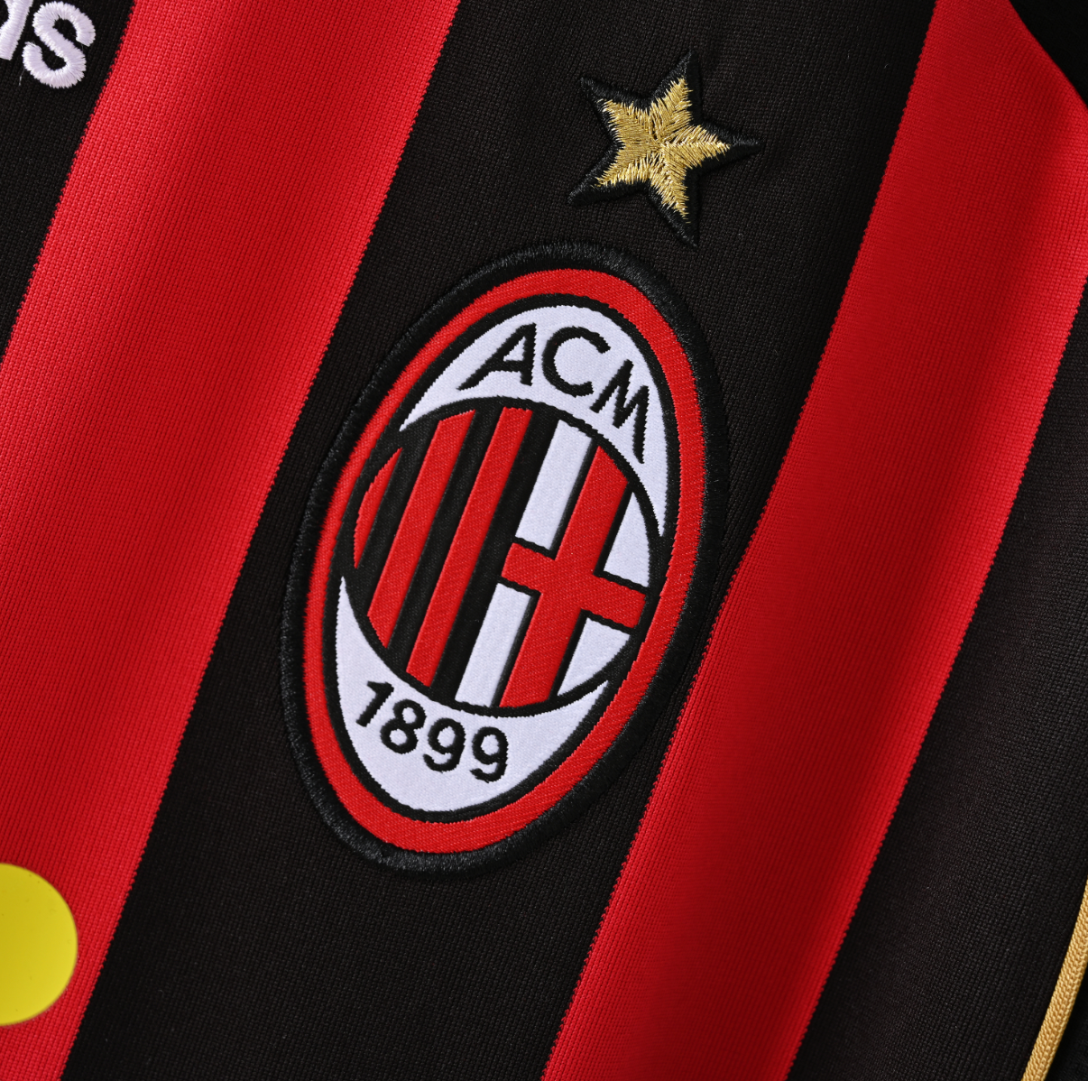 AC Milan 2006/07 Home Jersey — Legacy in Stripes, Power in Detail