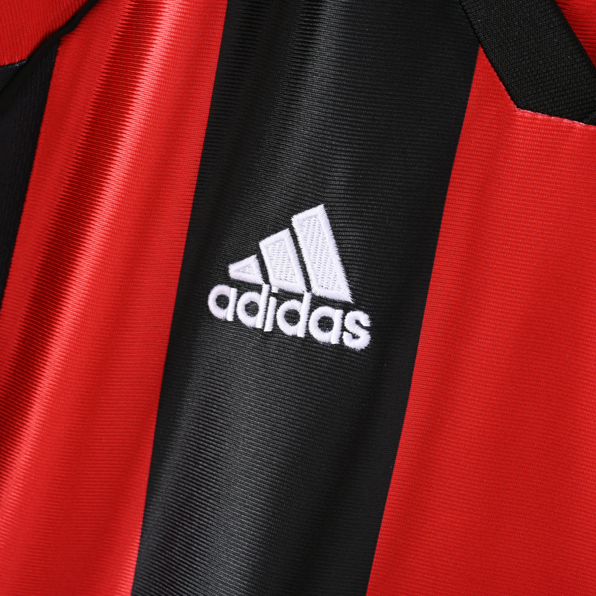 AC Milan 1998/99 Home Jersey — Opel-Powered Glory in Rossoneri Stripes