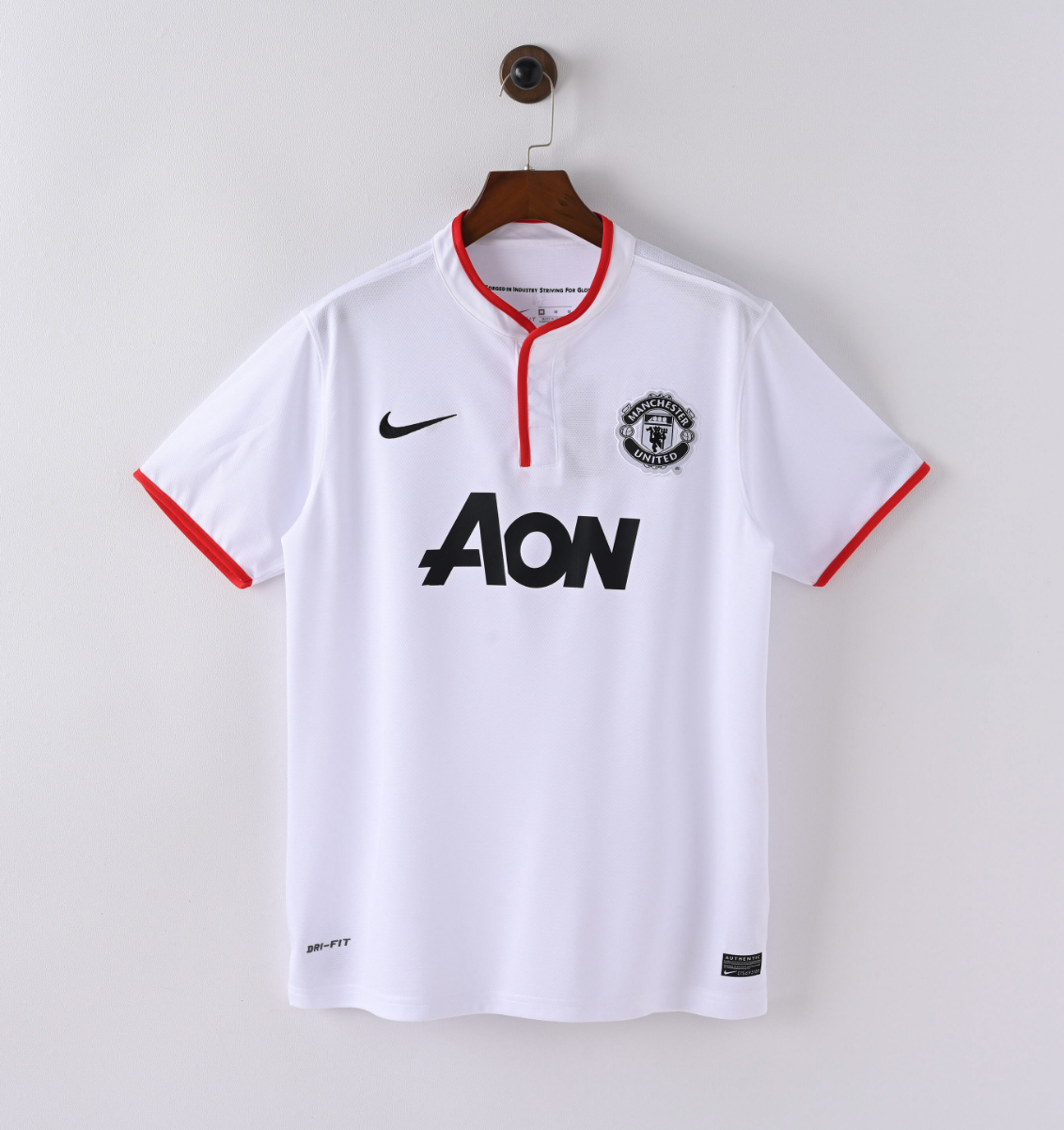 Manchester United 2012/13 Home Jersey — Customizable Classic of Simplicity and Strength