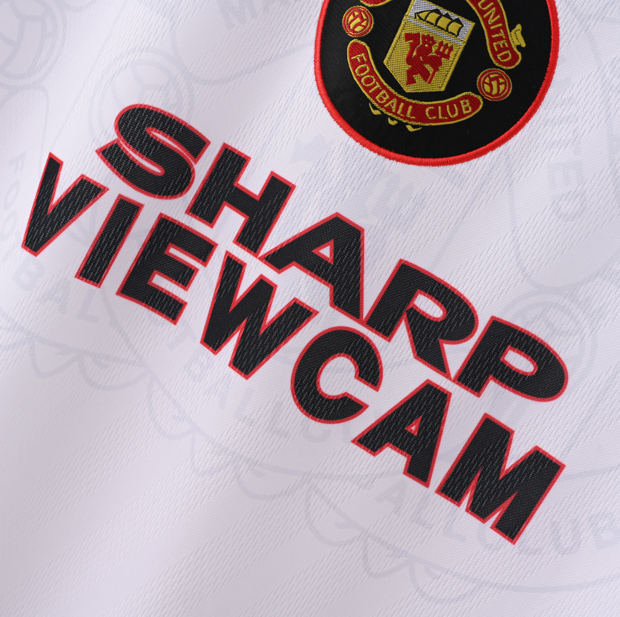 Manchester United 1998/99 Home Jersey — Umbro x SHARP VIEWCAM Treble Tribute
