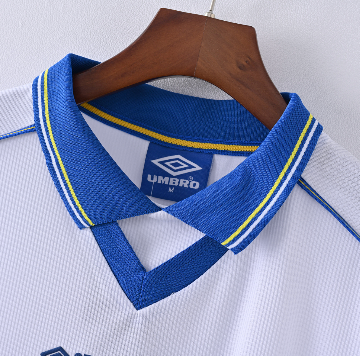 Chelsea FC 1997/98 Home Jersey — Umbro x AUTOGLASS in Royal White & Blue