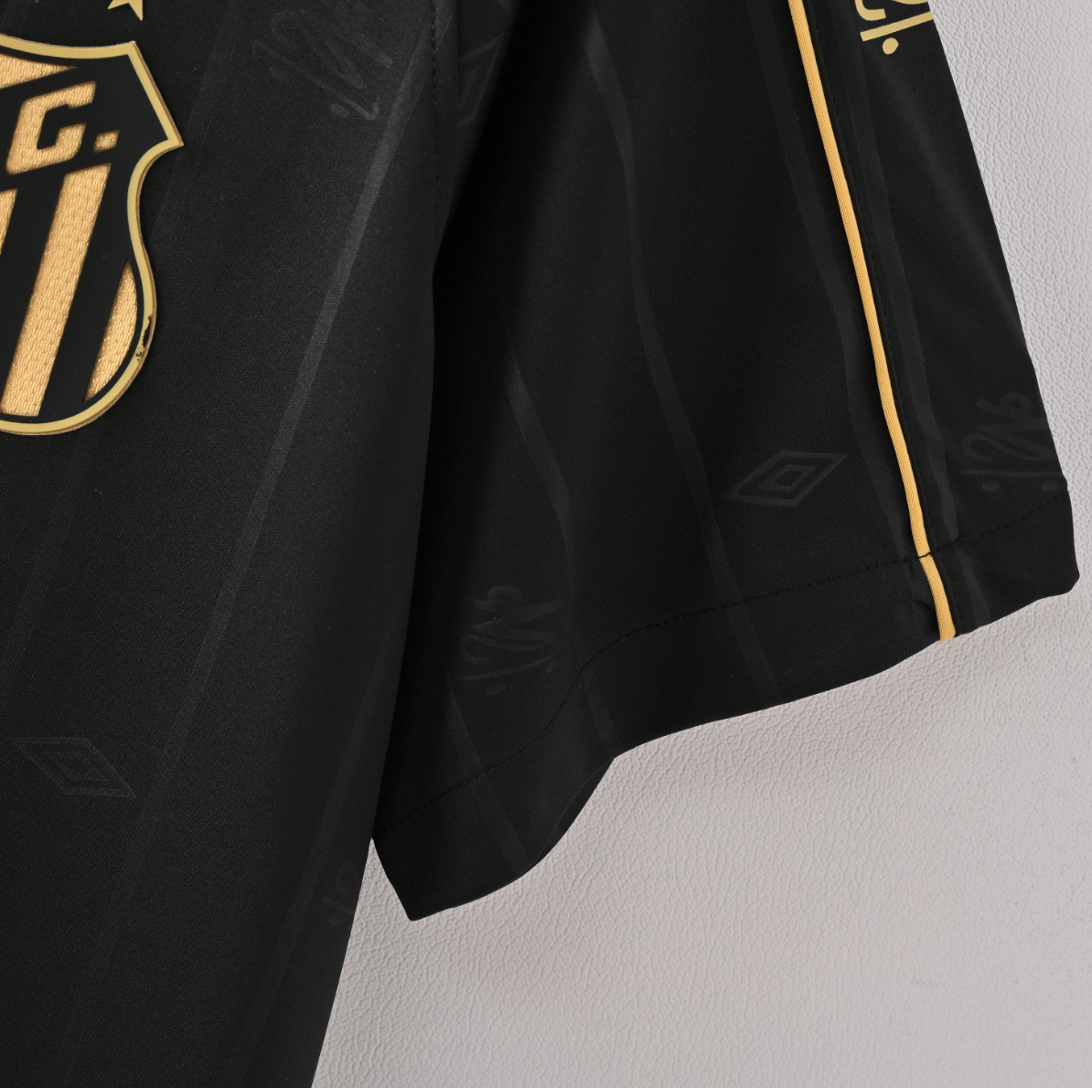 Santos FC x Charlie Brown Jr — Umbro Tribute Jersey in Black & Gold Rebellion