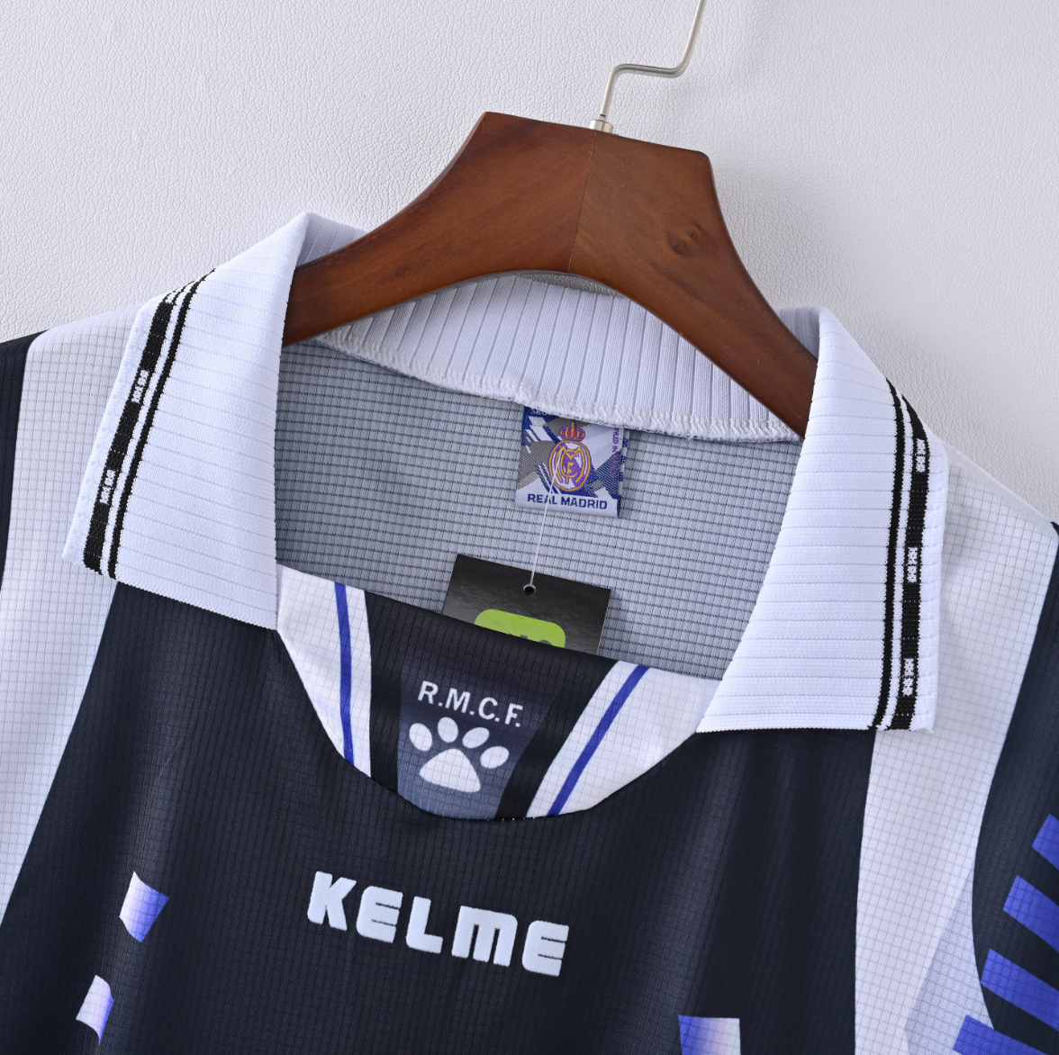 Santos FC x Charlie Brown Jr — Umbro Tribute Jersey in Black & Gold Rebellion
