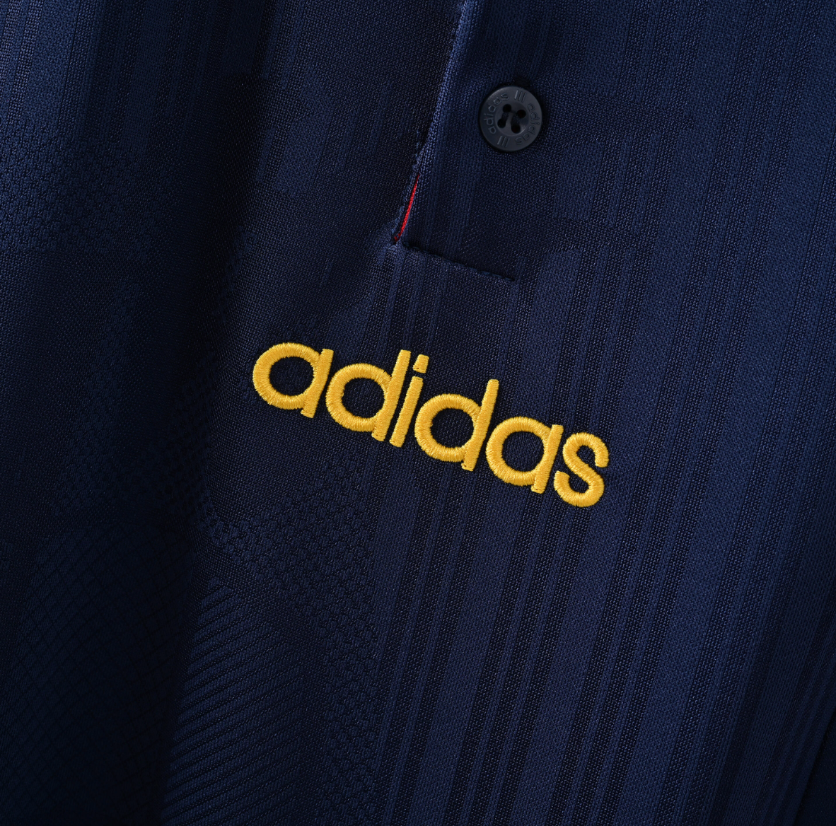 Spain 2006 Home Jersey — Red Command with Tricolor Stripes & World Cup Ambition