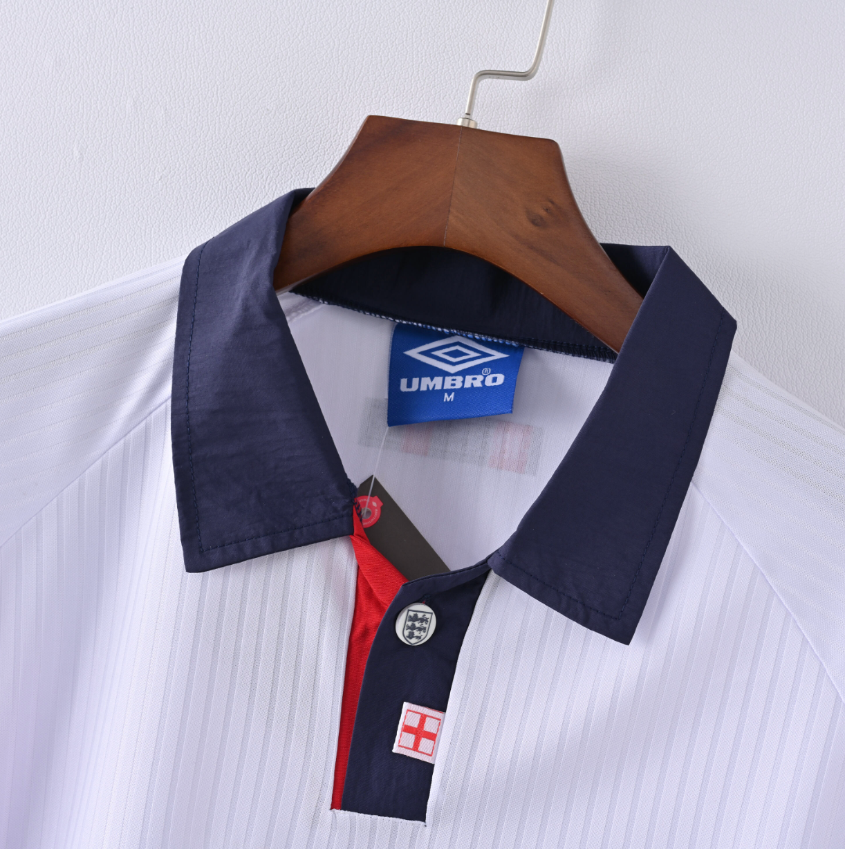 England 2010 Home Jersey — Crossed Collar x Red-Panel Precision