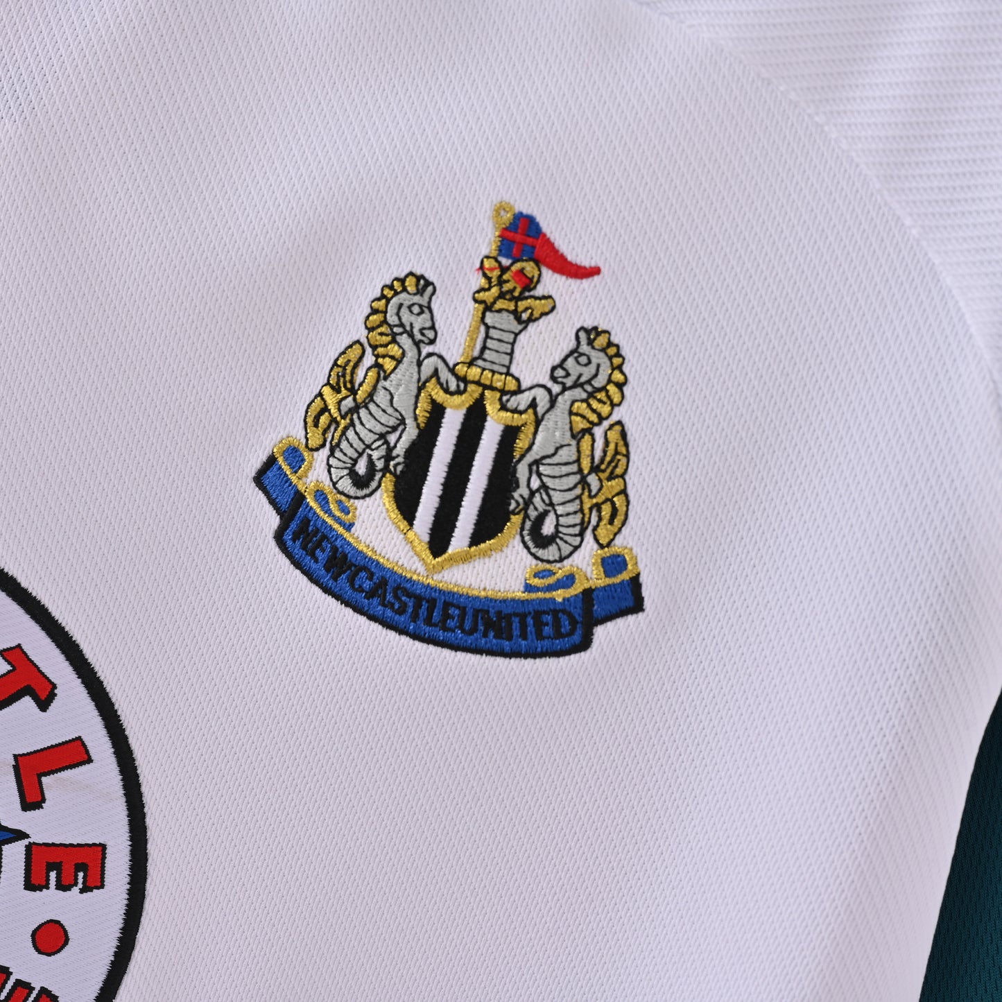 Retro Newcastle United Away Jersey - White (Newcastle Brown Ale Sponsor)