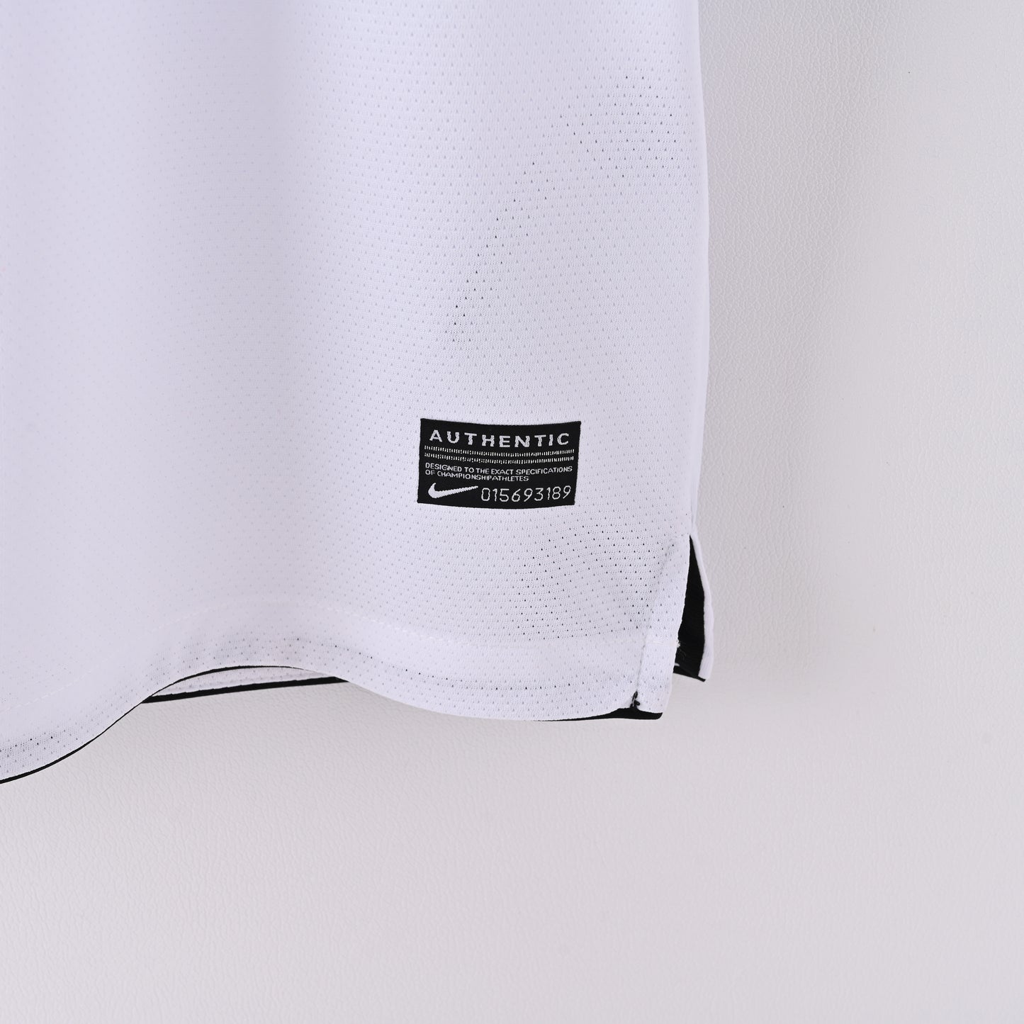 Manchester United 2011 Champions League Final Jersey – AON White Kit